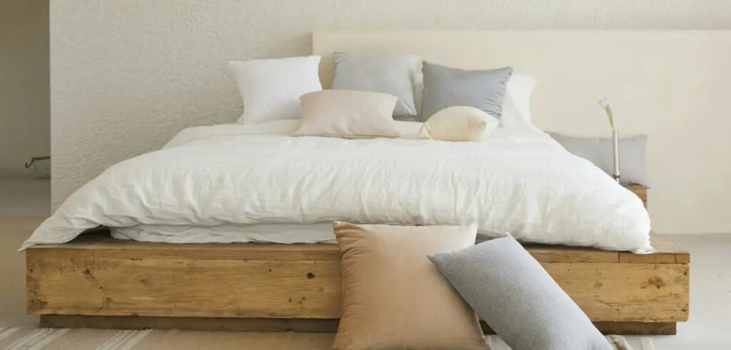 Deconovo GVKmonDbotU Unsplash 1